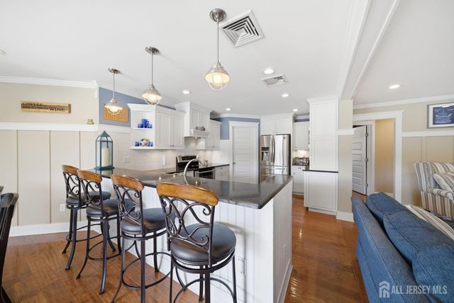 84 W Shore Road, Morris Twp, NJ 07834
