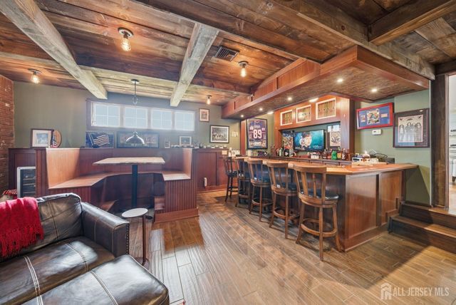 84 W Shore Road, Morris Twp, NJ 07834