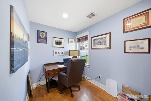 84 W Shore Road, Morris Twp, NJ 07834