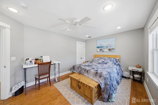 84 W Shore Road, Morris Twp, NJ 07834