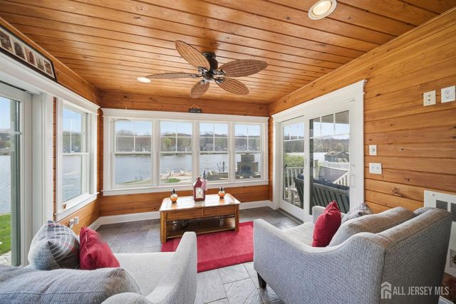 84 W Shore Road, Morris Twp, NJ 07834