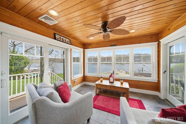 84 W Shore Road, Morris Twp, NJ 07834
