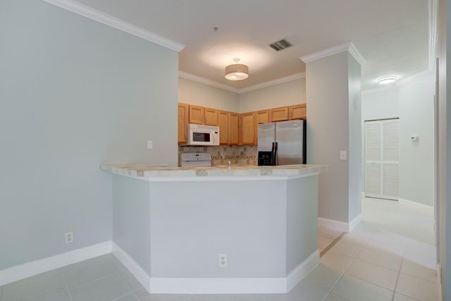 115 Lighthouse Circle B, Tequesta, FL 33469
