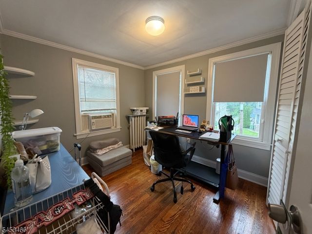 413 Pine St, Roselle Boro, NJ 07203