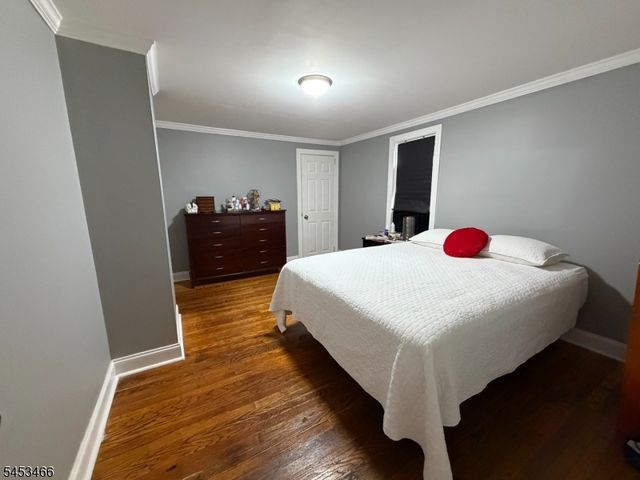 413 Pine St, Roselle Boro, NJ 07203