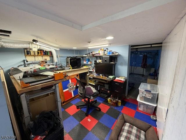 413 Pine St, Roselle Boro, NJ 07203