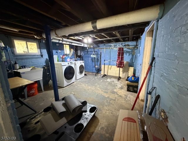 413 Pine St, Roselle Boro, NJ 07203