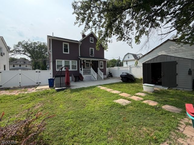413 Pine St, Roselle Boro, NJ 07203