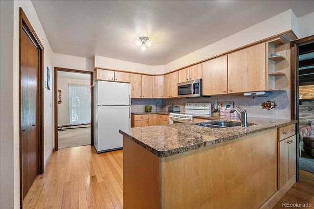 3121 Oak Street, Lakewood, CO 80215