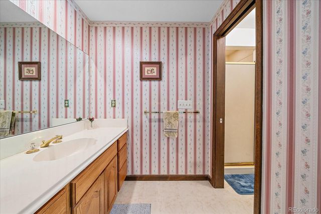 3121 Oak Street, Lakewood, CO 80215