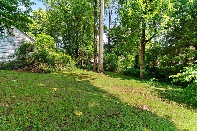 606 Woodland Drive, Dalton, GA 30721