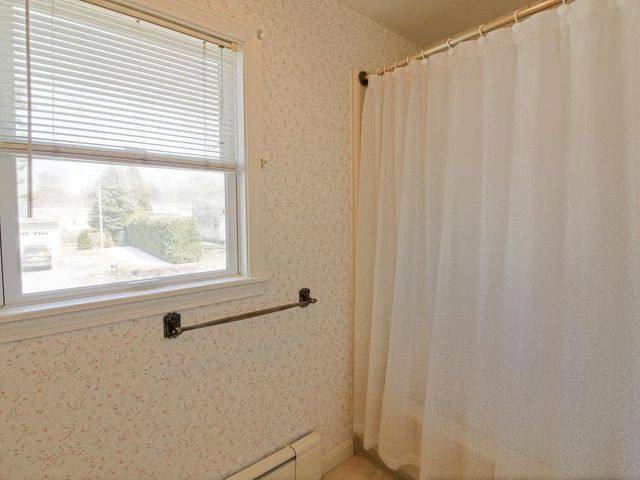 112 Abnaki Avenue, Essex Junction, VT 05452
