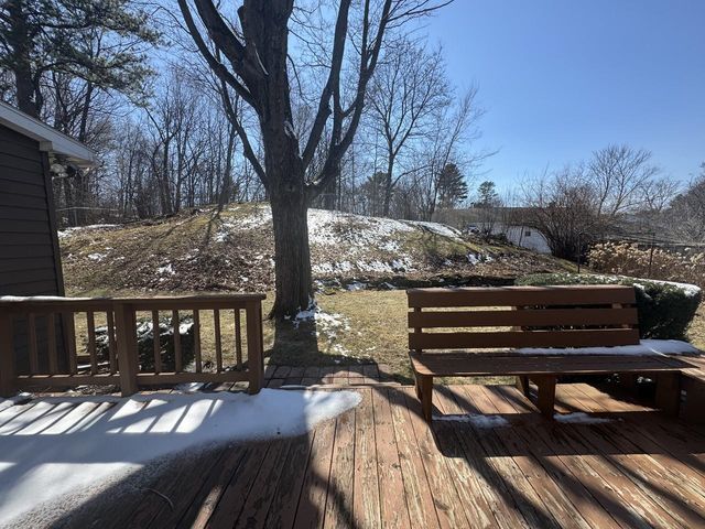 112 Abnaki Avenue, Essex Junction, VT 05452