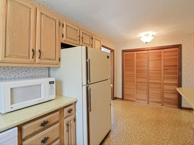 112 Abnaki Avenue, Essex Junction, VT 05452