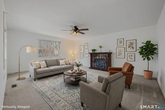 5 Cherry Blossom Lane 5, East Lyme, CT 06357