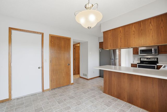 14075 Dartmouth Path, Rosemount, MN 55068