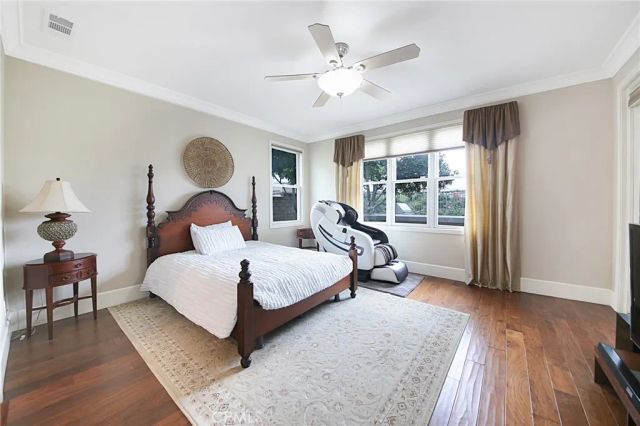 26915 Alder Court, Valencia, CA 91381