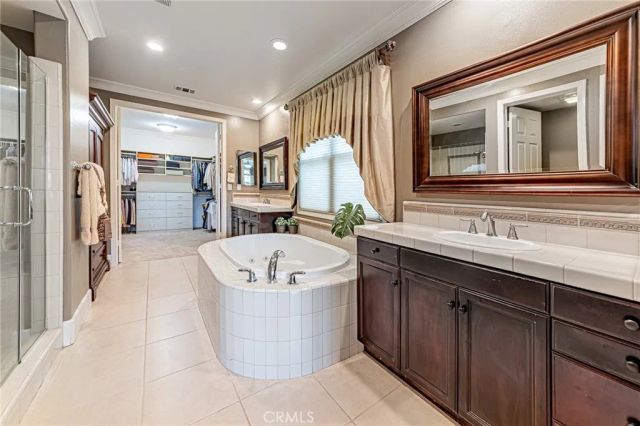 26915 Alder Court, Valencia, CA 91381