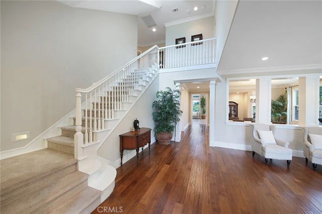 26915 Alder Court, Valencia, CA 91381