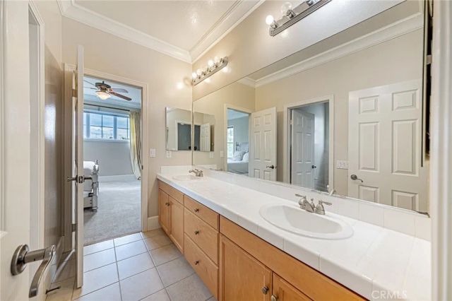 26915 Alder Court, Valencia, CA 91381