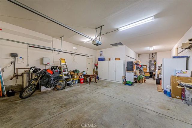 26915 Alder Court, Valencia, CA 91381