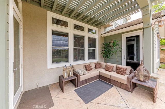 26915 Alder Court, Valencia, CA 91381