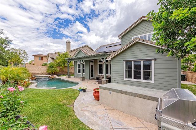 26915 Alder Court, Valencia, CA 91381