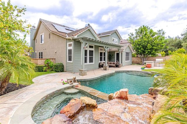 26915 Alder Court, Valencia, CA 91381