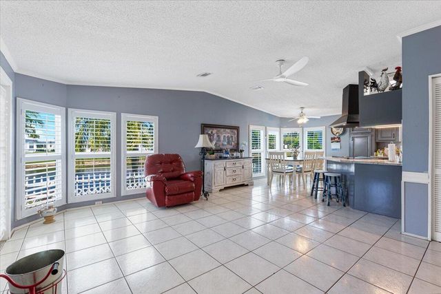 8512 Marlberry Court, Port St Lucie, FL 34952