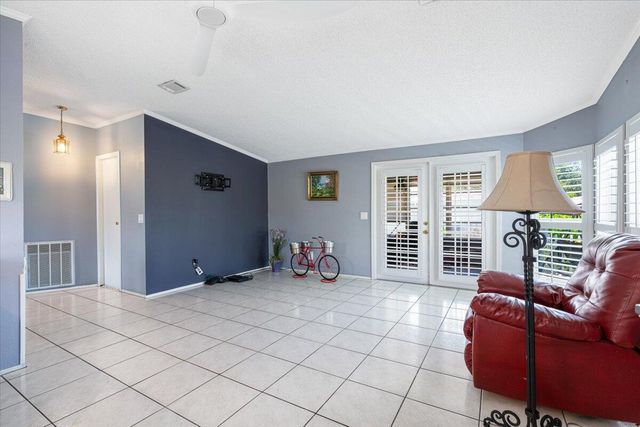 8512 Marlberry Court, Port St Lucie, FL 34952