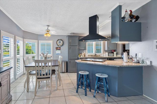 8512 Marlberry Court, Port St Lucie, FL 34952