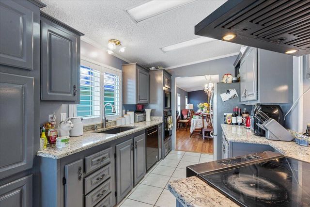 8512 Marlberry Court, Port St Lucie, FL 34952