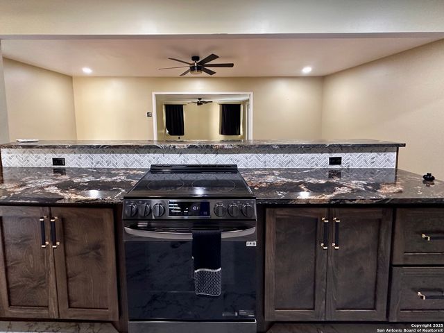 2918 Chisholm Trail, San Antonio, TX 78217