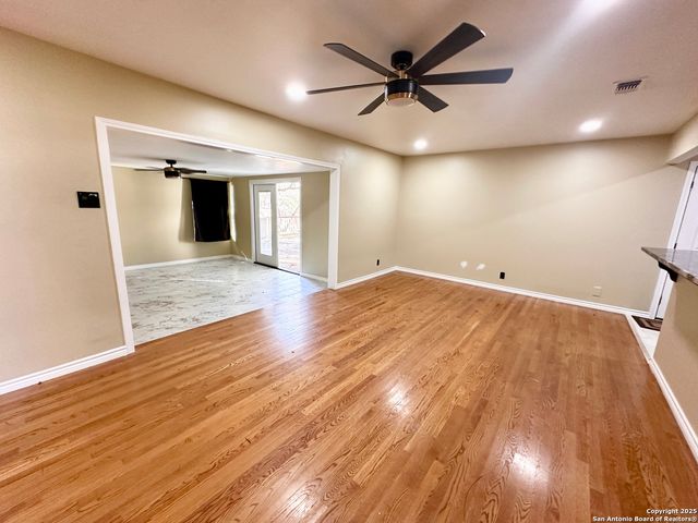 2918 Chisholm Trail, San Antonio, TX 78217