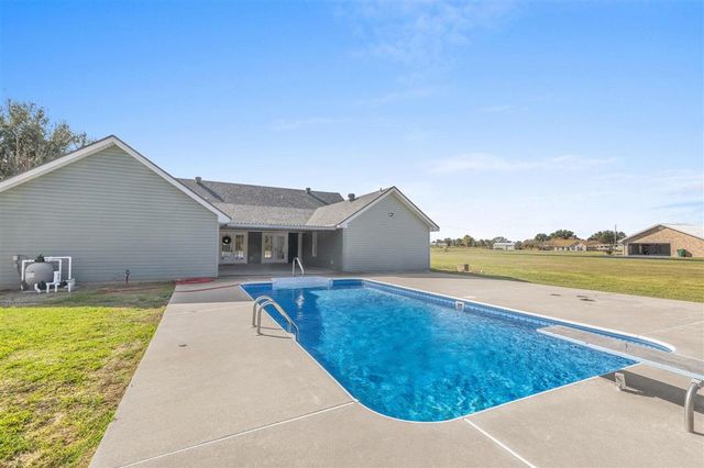 1416 Garreth Road, Iowa, LA 70647