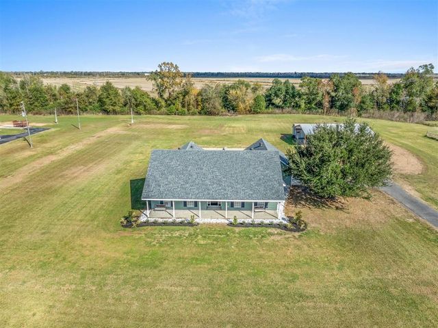 1416 Garreth Road, Iowa, LA 70647