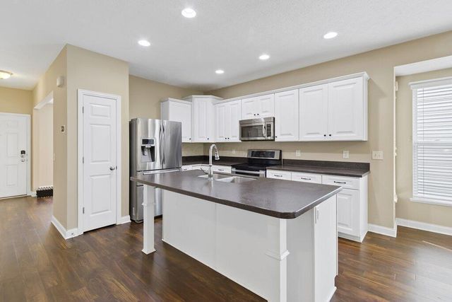 375 Giovanna Avenue, Columbus, OH 43213