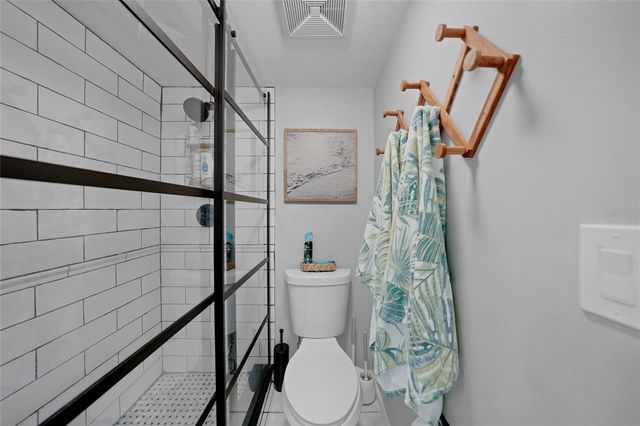 1591 BEACH ROAD 202, Englewood, FL 34223