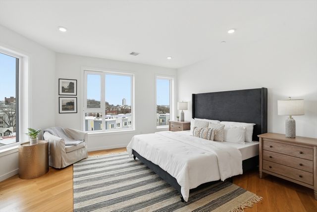 267 Old Colony 506, Boston, MA 02127