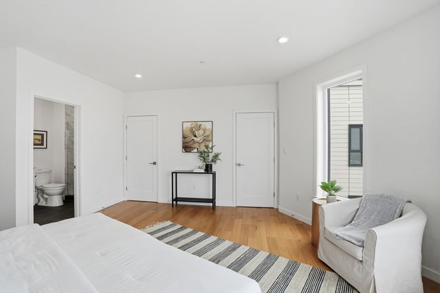 267 Old Colony 506, Boston, MA 02127