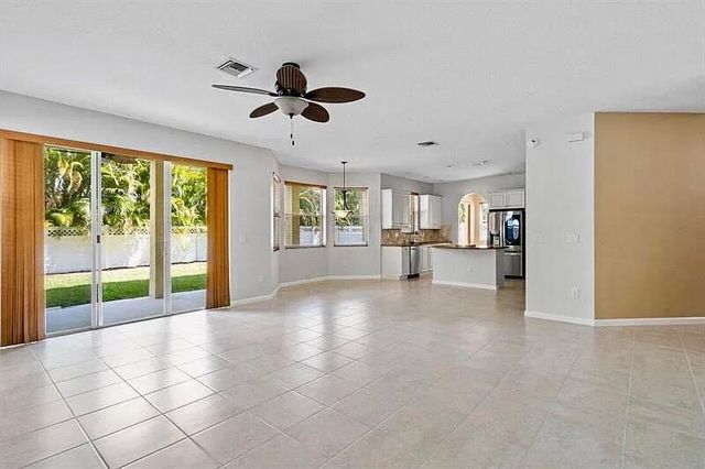 1777 Annandale Circle, Royal Palm Beach, FL 33411