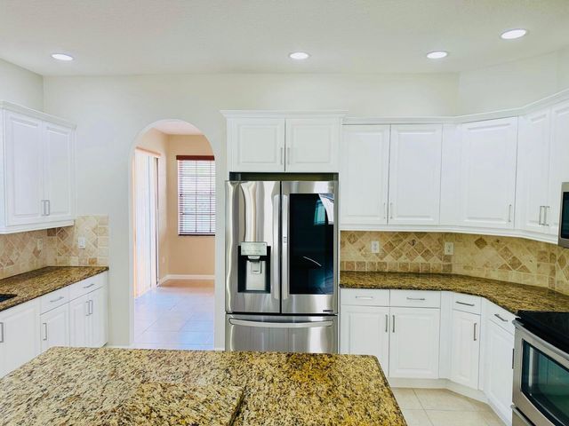1777 Annandale Circle, Royal Palm Beach, FL 33411