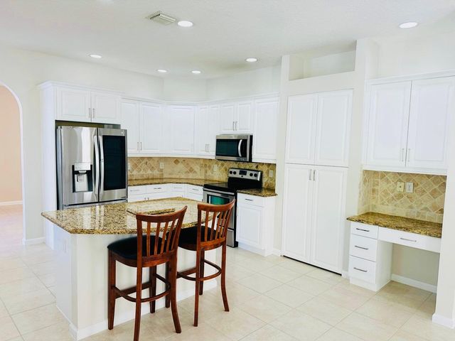 1777 Annandale Circle, Royal Palm Beach, FL 33411