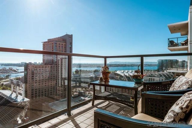 325 7Th 2102, San Diego, CA 92101