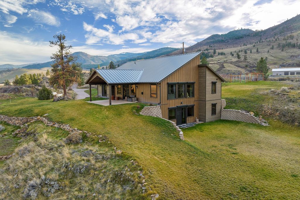 9701 MT Hwy 200, Dixon, MT 59831 photo 2