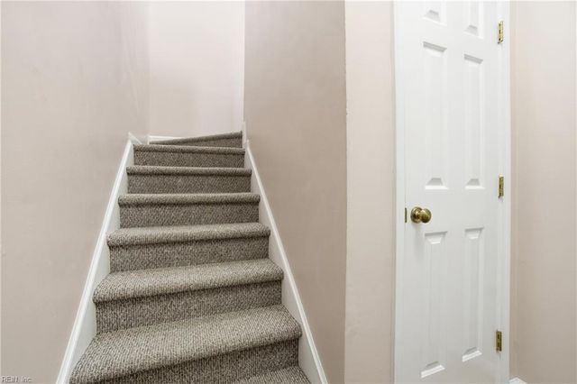 4980 Cypress Point CIR # 204, Virginia Beach, VA 23455