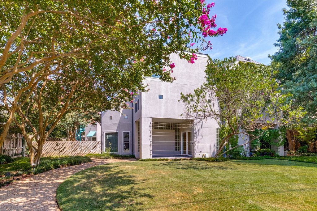 12612 Breckenridge Drive, Dallas, TX 75230