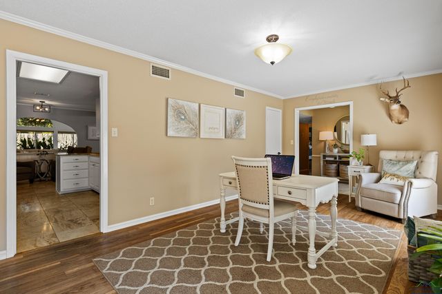 204 Ramblewood Court, Longview, TX 75605