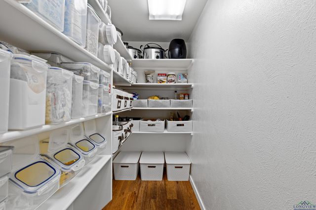 204 Ramblewood Court, Longview, TX 75605