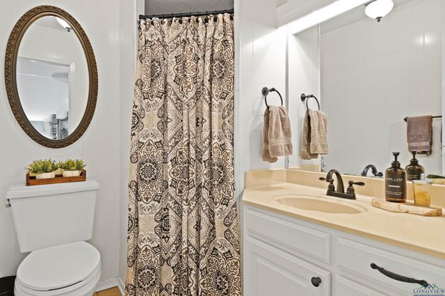 204 Ramblewood Court, Longview, TX 75605